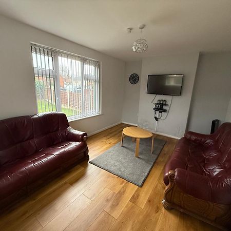 Cosy Home Near Nec, Bhx Bullring & Solihull برمنغهام المظهر الخارجي الصورة