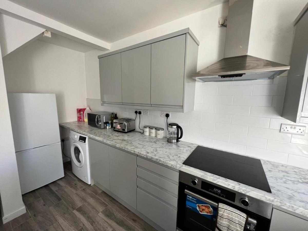 Cosy Home Near Nec, Bhx Bullring & Solihull برمنغهام المظهر الخارجي الصورة
