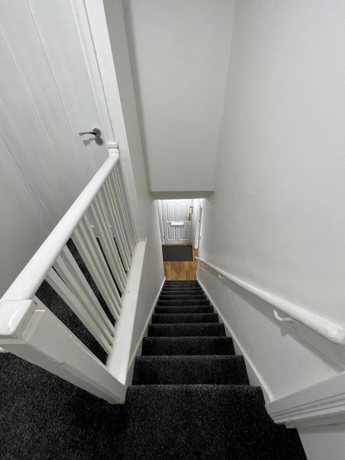 Cosy Home Near Nec, Bhx Bullring & Solihull برمنغهام المظهر الخارجي الصورة